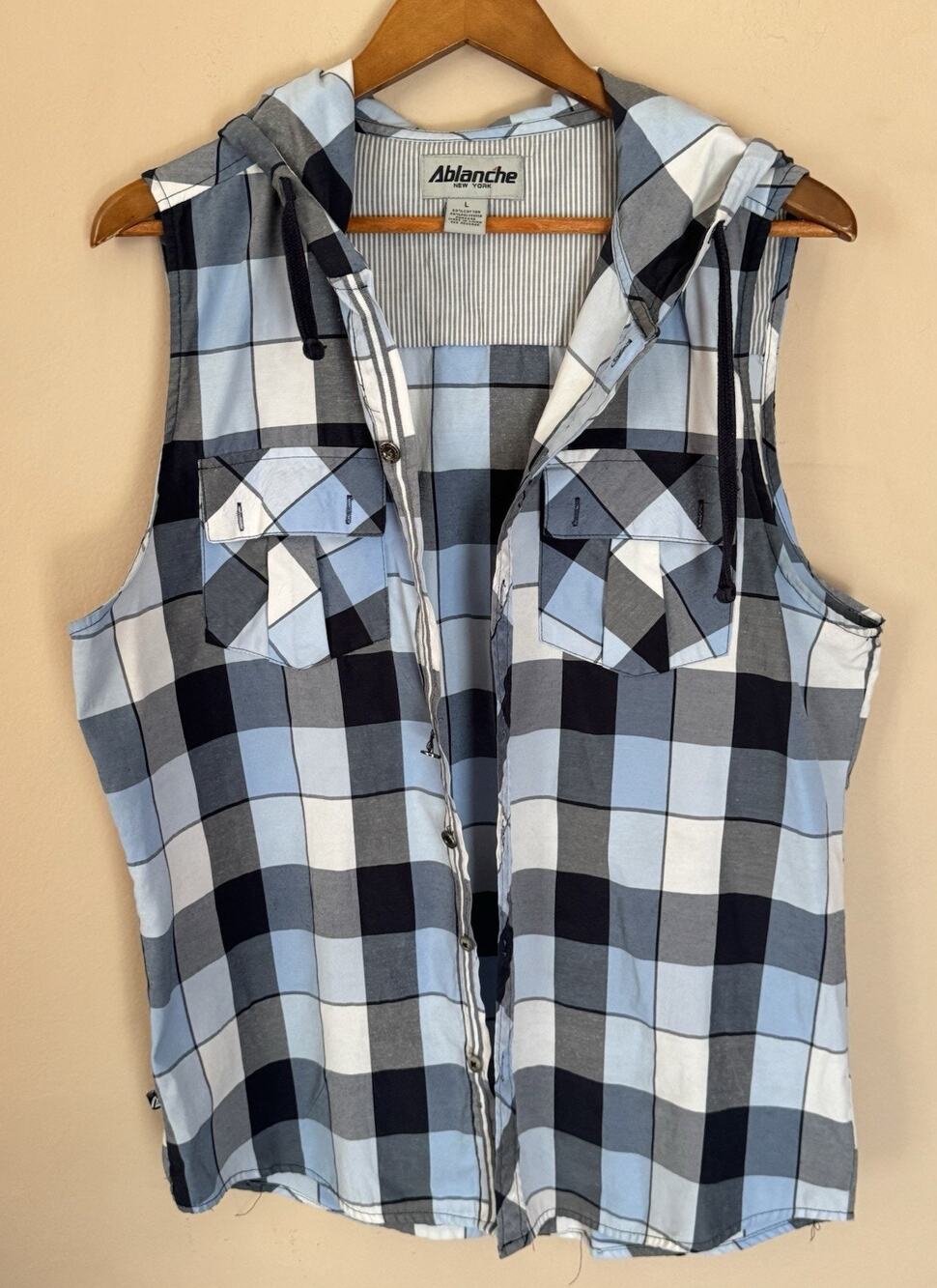 Avalanche Hooded Shirt Men’s Size Large Blue Plaid Lightweight / Sleeveless